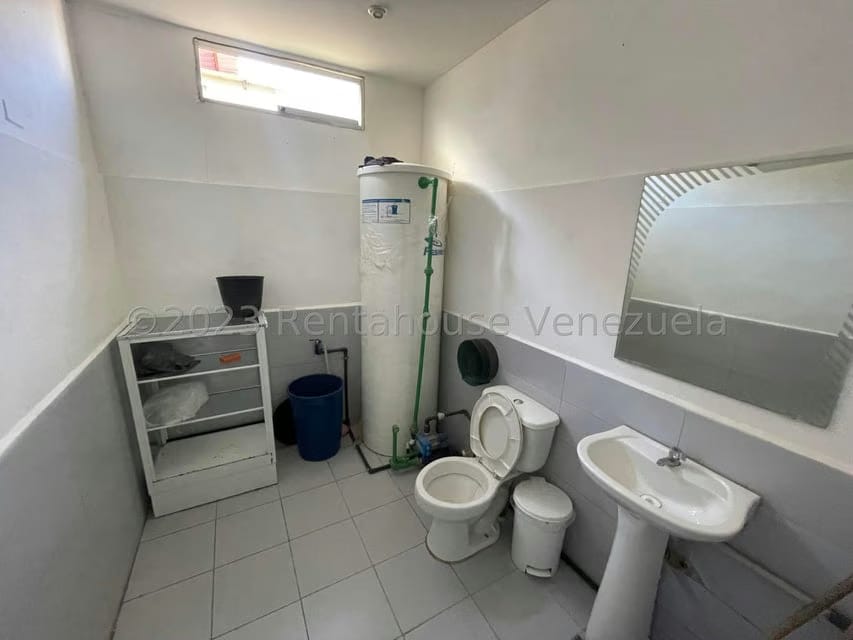 Comercial (Club Campestre) en Alquiler en Nueva Segovia, Lara - 10