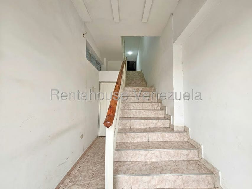 Comercial (Local Comercial) en Alquiler en Nueva Segovia, Lara - 2