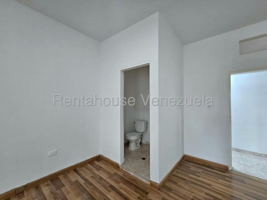 Comercial (Local Comercial) en Alquiler en Nueva Segovia, Lara - 11