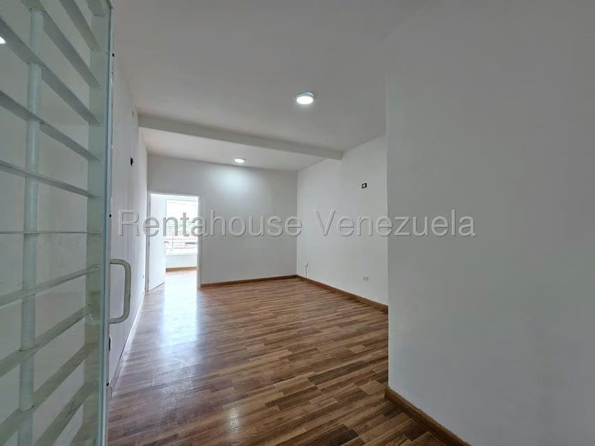Comercial (Local Comercial) en Alquiler en Nueva Segovia, Lara - 6