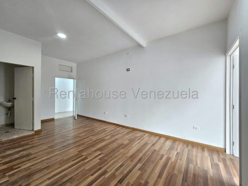 Comercial (Local Comercial) en Alquiler en Nueva Segovia, Lara - 10