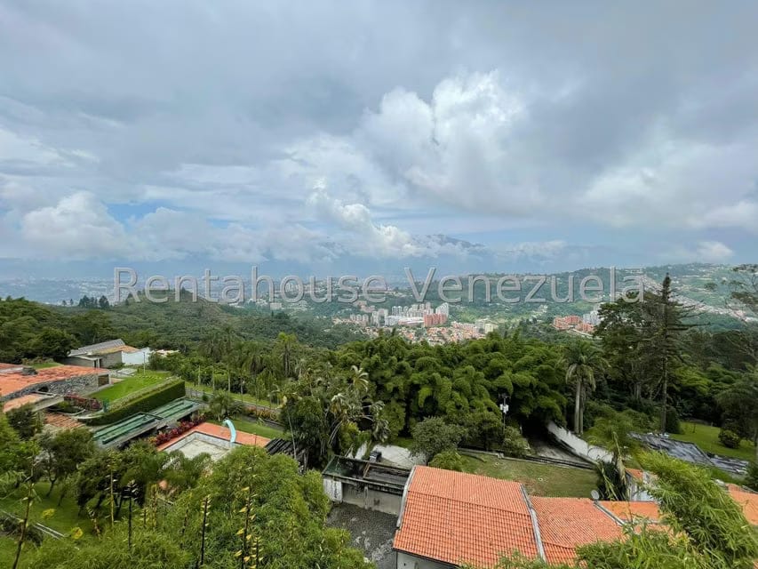 Casa (Multipes Niveles) en Venta en Oripoto, Distrito Metropolitano - 31