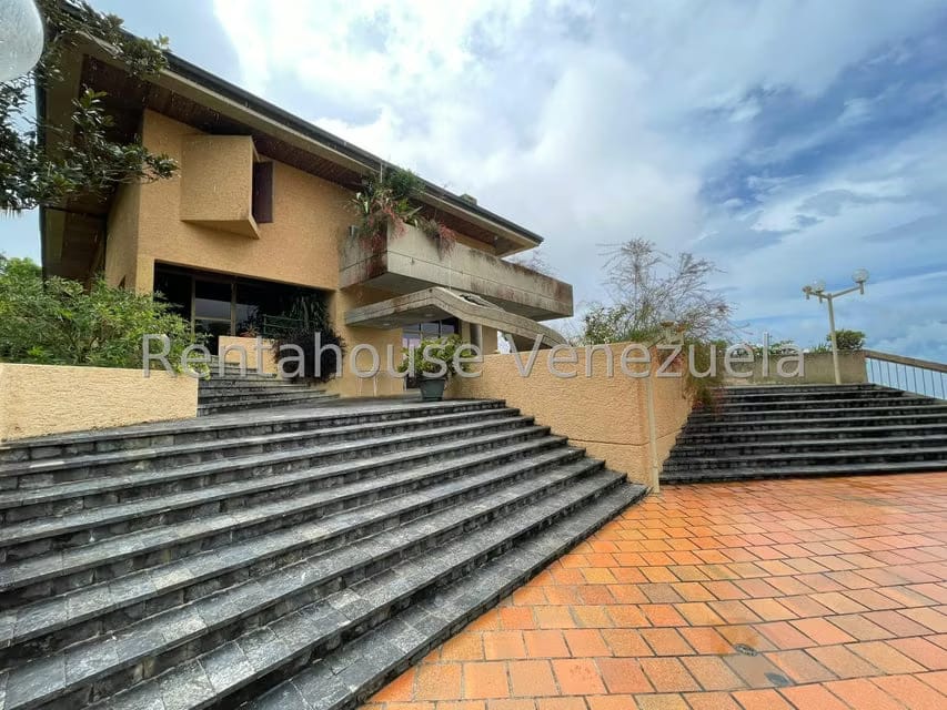 Casa (Multipes Niveles) en Venta en Oripoto, Distrito Metropolitano - 37