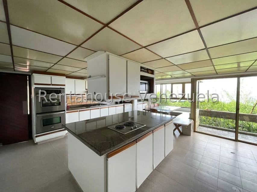 Casa (Multipes Niveles) en Venta en Oripoto, Distrito Metropolitano - 10