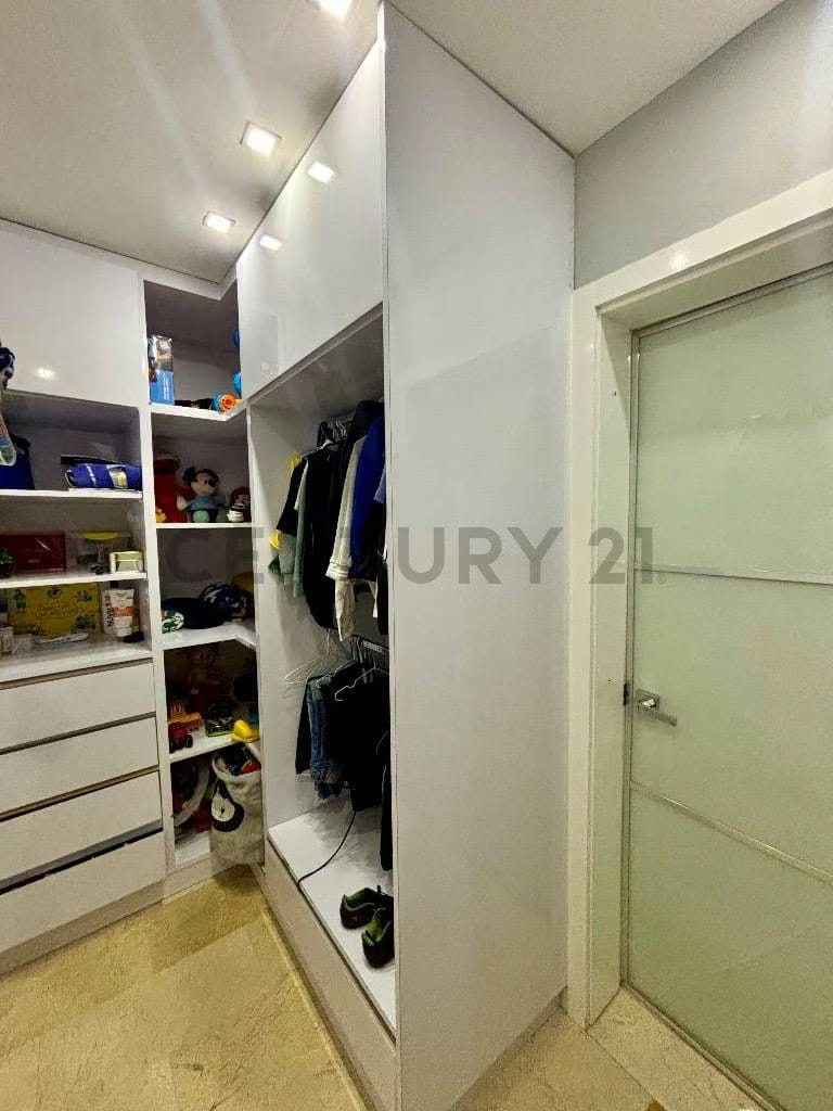 En venta hermoso Townhouse en Lake Village Lecheria - 15