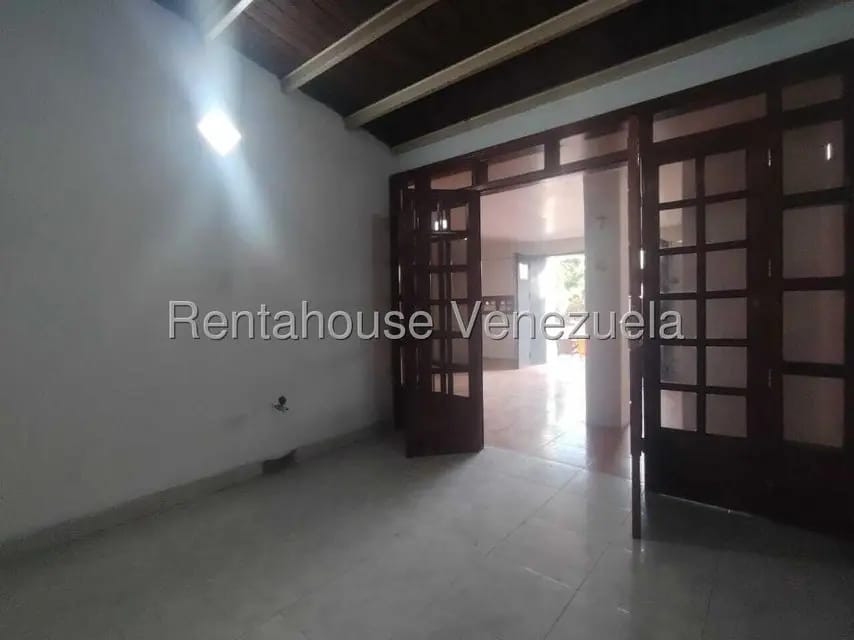 Comercial (Local Comercial) en Alquiler en Valle Hondo, Lara - 2