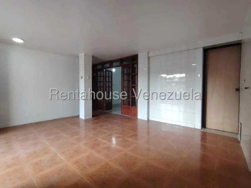 Comercial (Local Comercial) en Alquiler en Valle Hondo, Lara - 9