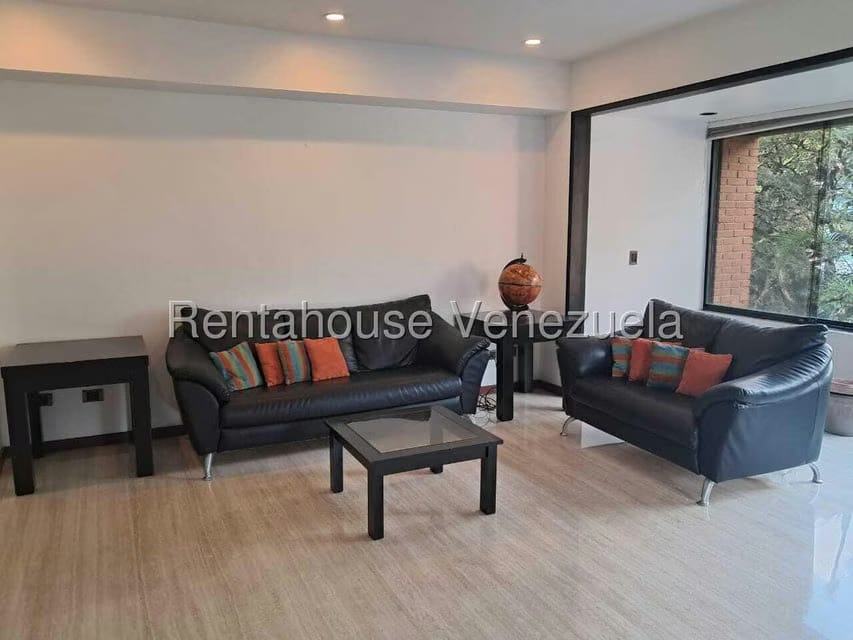 Apartamento (1 Nivel) en Alquiler en Campo Alegre, Distrito Metropolitano - 11