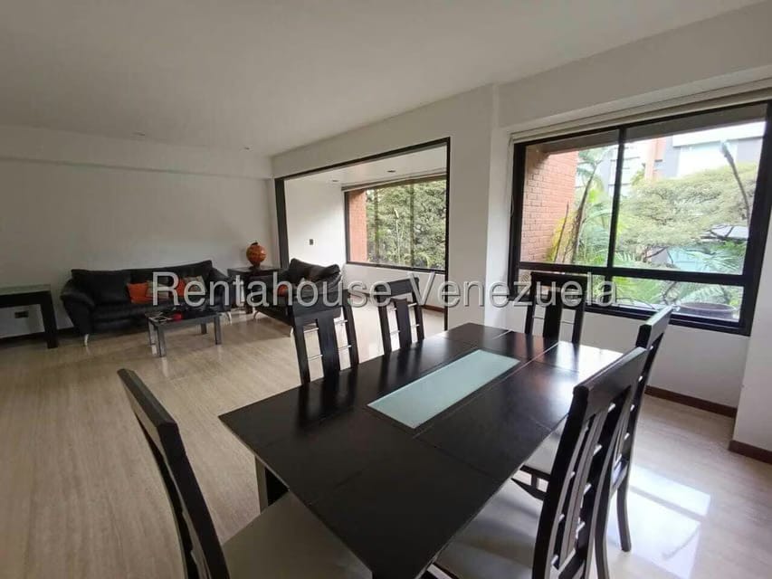 Apartamento (1 Nivel) en Alquiler en Campo Alegre, Distrito Metropolitano - 13