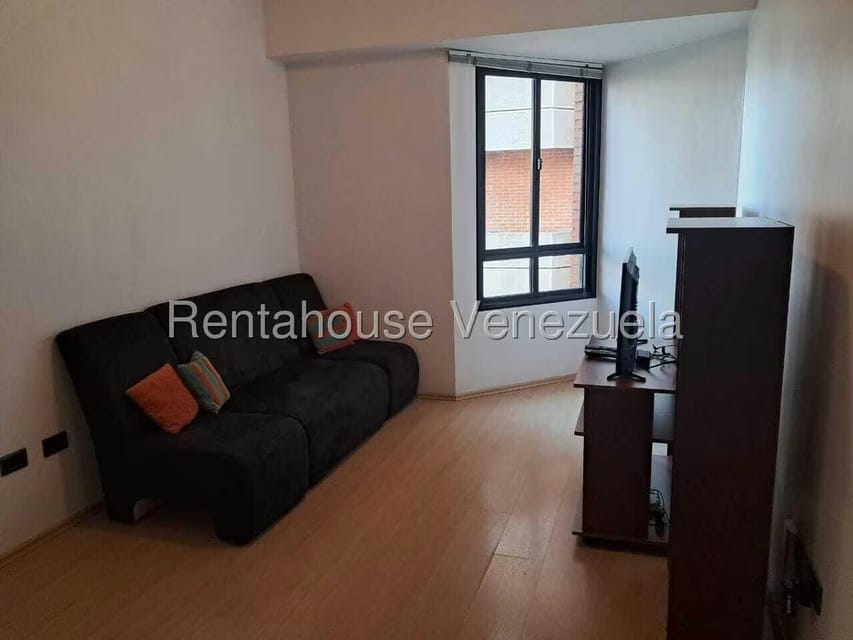 Apartamento (1 Nivel) en Alquiler en Campo Alegre, Distrito Metropolitano - 22