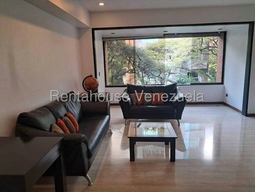 Apartamento (1 Nivel) en Alquiler en Campo Alegre, Distrito Metropolitano - 10