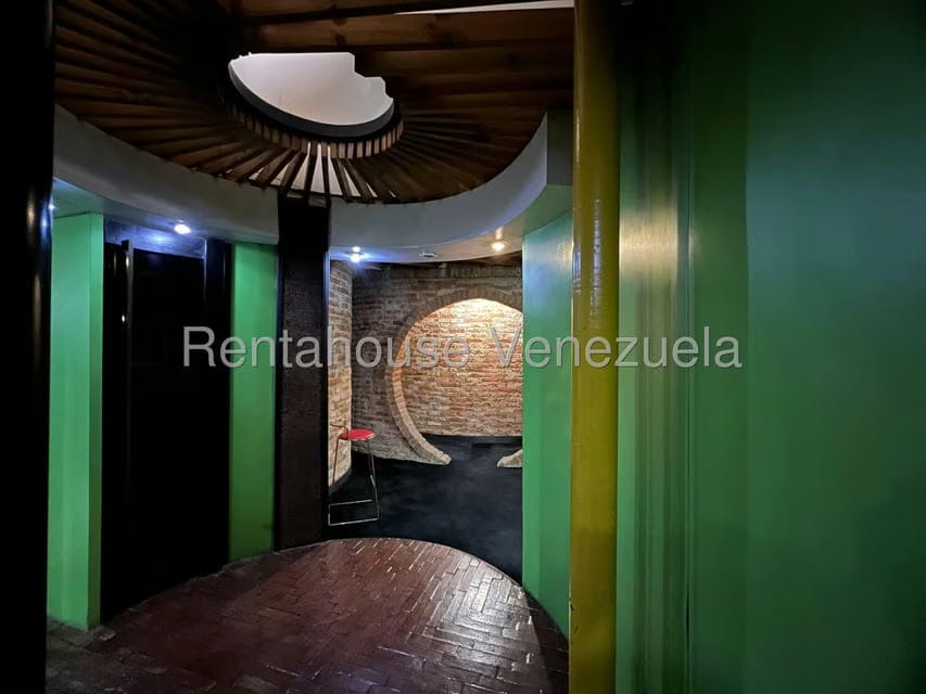 Comercial (Oficina) en Venta en El Bosque, Distrito Metropolitano - 11