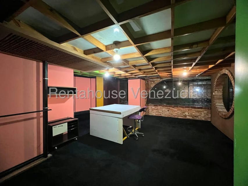 Comercial (Oficina) en Venta en El Bosque, Distrito Metropolitano - 14