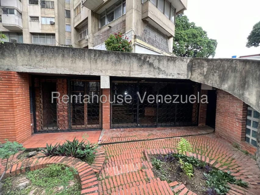 Comercial (Oficina) en Venta en El Bosque, Distrito Metropolitano - 3
