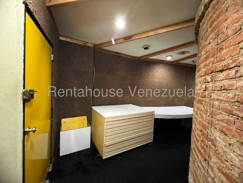 Comercial (Oficina) en Venta en El Bosque, Distrito Metropolitano - 25