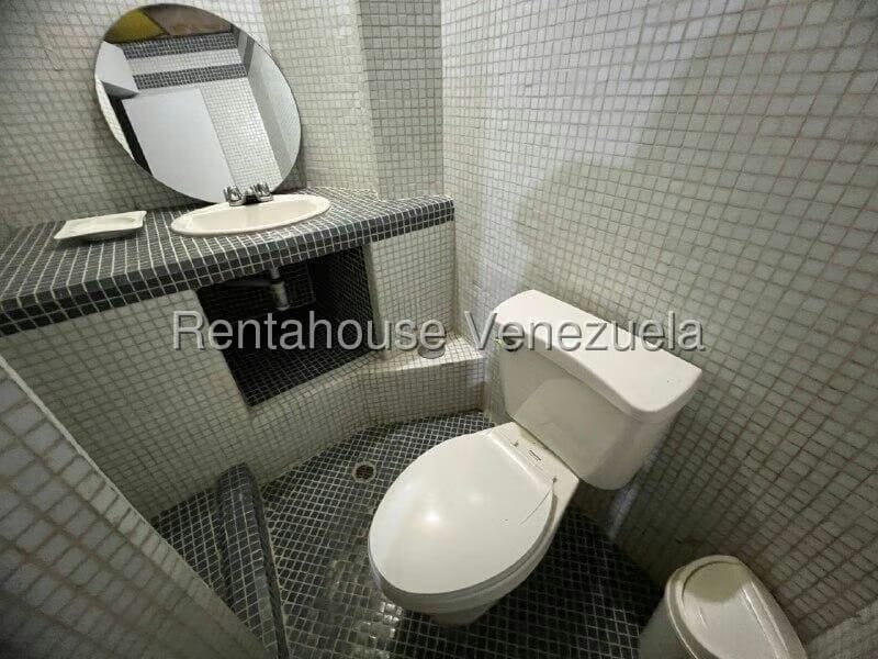 Comercial (Oficina) en Venta en El Bosque, Distrito Metropolitano - 29