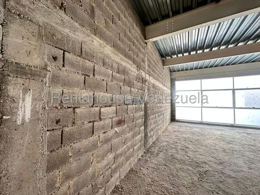 Comercial (Oficina) en Venta en Cerro Verde, Distrito Metropolitano - 16