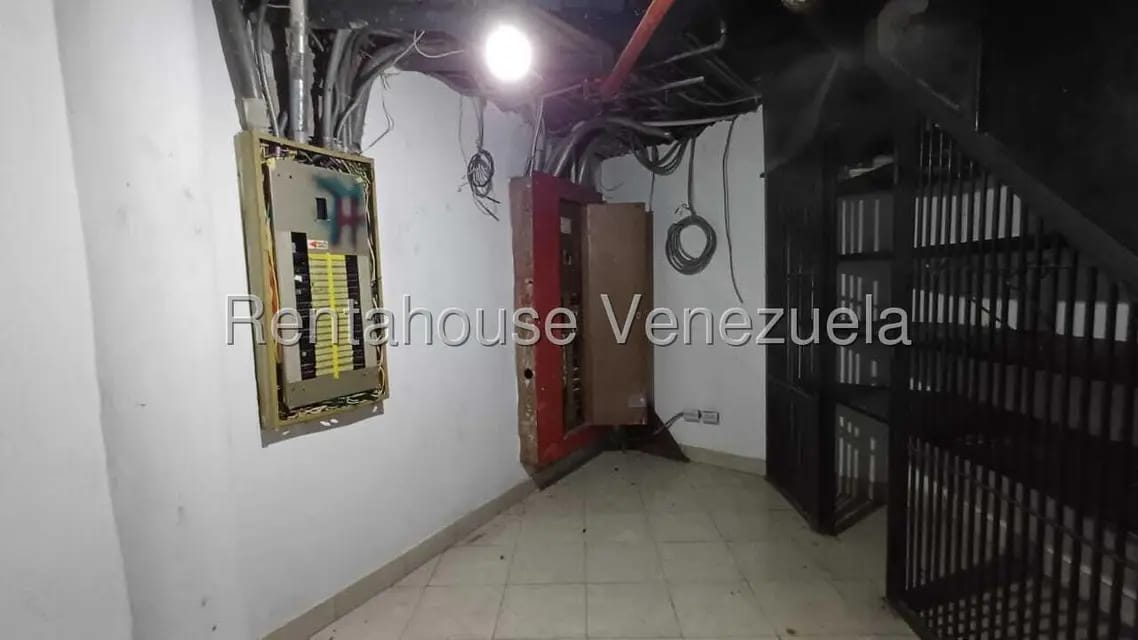 Negocios y Empresas (Entretenimiento) en Venta en Colinas de Bello Monte, Distrito Metropolitano - 24