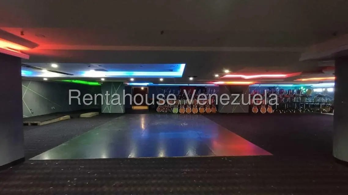 Negocios y Empresas (Entretenimiento) en Venta en Colinas de Bello Monte, Distrito Metropolitano - 9