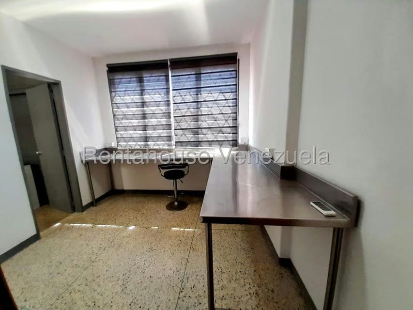 Comercial (Consultorio Medico) en Alquiler en Centro, Lara - 15