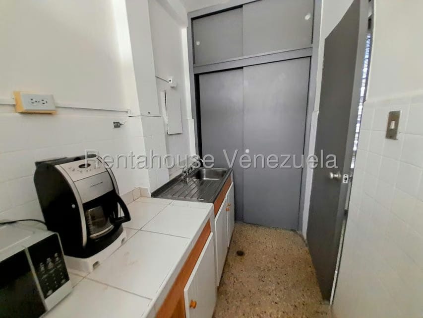 Comercial (Consultorio Medico) en Alquiler en Centro, Lara - 17