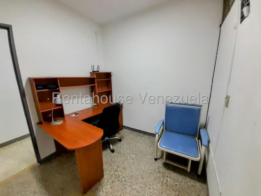 Comercial (Consultorio Medico) en Alquiler en Centro, Lara - 31