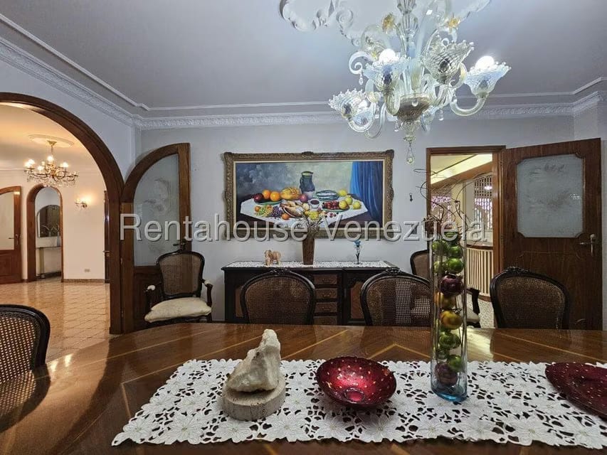 Casa (Multipes Niveles) en Venta en Colinas de La California, Distrito Metropolitano - 25