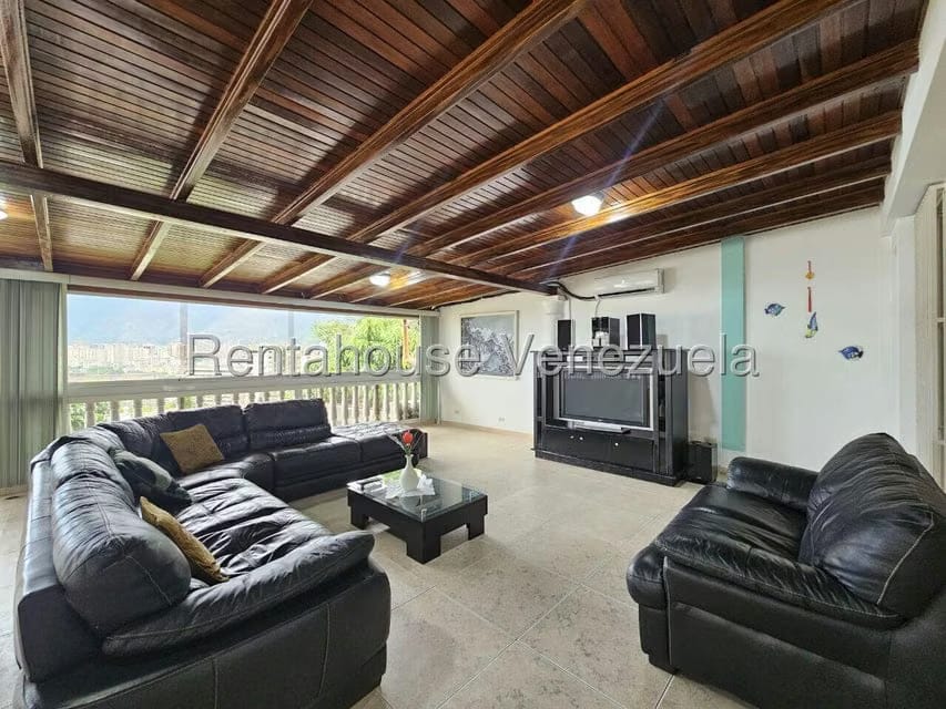 Casa (Multipes Niveles) en Venta en Colinas de La California, Distrito Metropolitano - 40