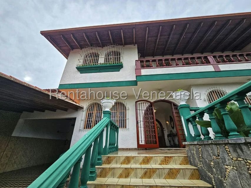 Casa (Multipes Niveles) en Venta en Colinas de La California, Distrito Metropolitano - 5