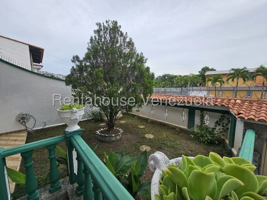 Casa (Multipes Niveles) en Venta en Colinas de La California, Distrito Metropolitano - 8