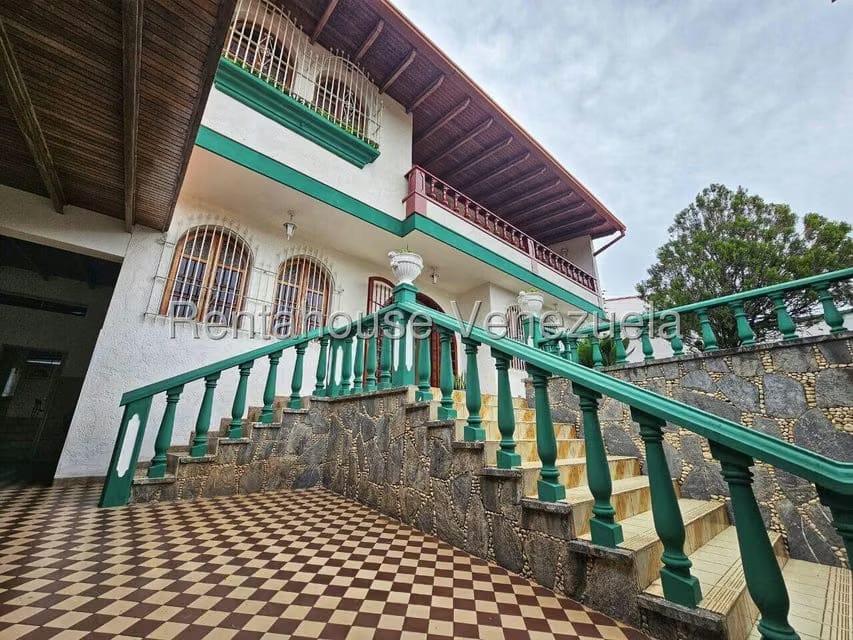 Casa (Multipes Niveles) en Venta en Colinas de La California, Distrito Metropolitano - 10