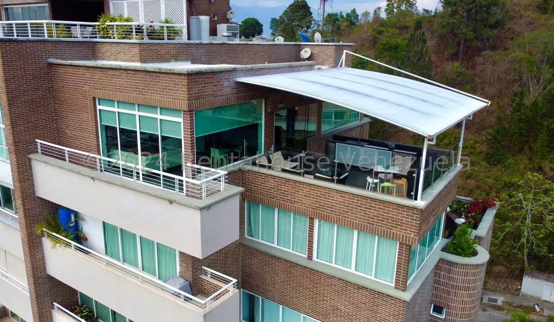 Apartamento (Multiples Niveles) en Venta en Solar del Hatillo, Distrito Metropolitano - 2