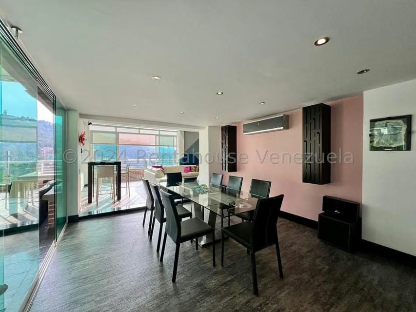 Apartamento (Multiples Niveles) en Venta en Solar del Hatillo, Distrito Metropolitano - 13