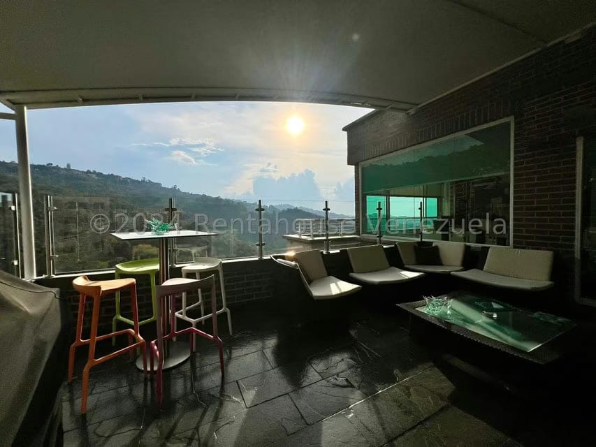 Apartamento (Multiples Niveles) en Venta en Solar del Hatillo, Distrito Metropolitano - 17