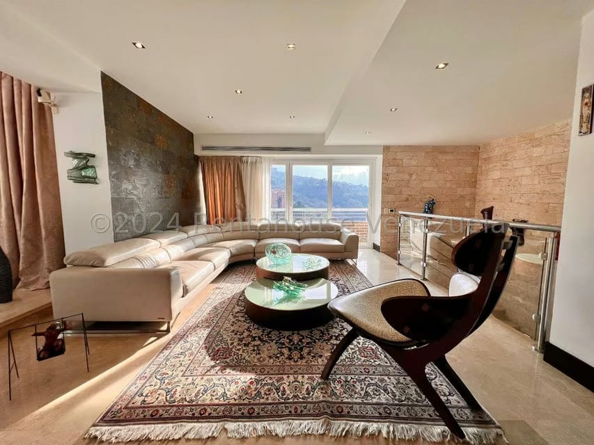 Apartamento (Multiples Niveles) en Venta en Solar del Hatillo, Distrito Metropolitano - 25