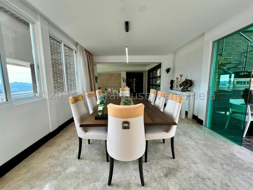 Apartamento (Multiples Niveles) en Venta en Solar del Hatillo, Distrito Metropolitano - 27