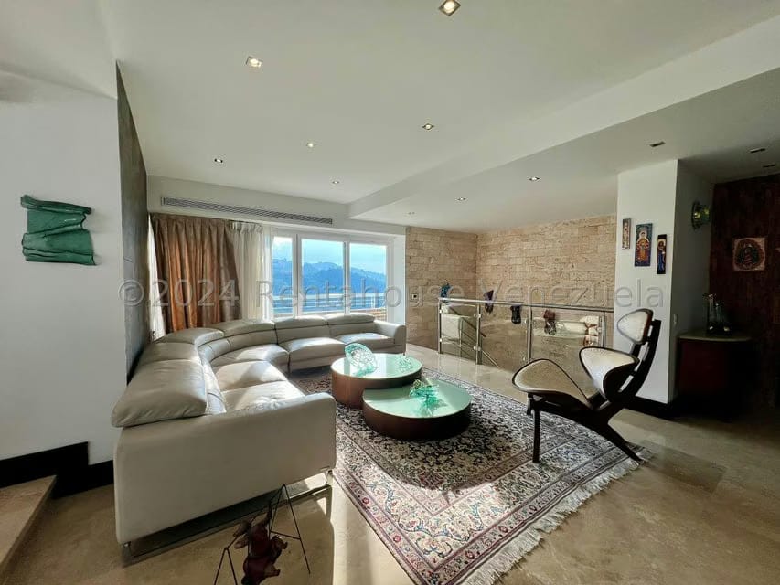 Apartamento (Multiples Niveles) en Venta en Solar del Hatillo, Distrito Metropolitano - 31