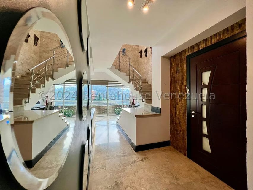 Apartamento (Multiples Niveles) en Venta en Solar del Hatillo, Distrito Metropolitano - 36