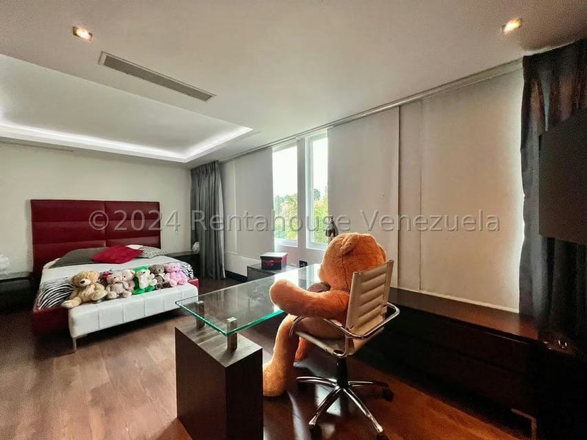 Apartamento (Multiples Niveles) en Venta en Solar del Hatillo, Distrito Metropolitano - 41