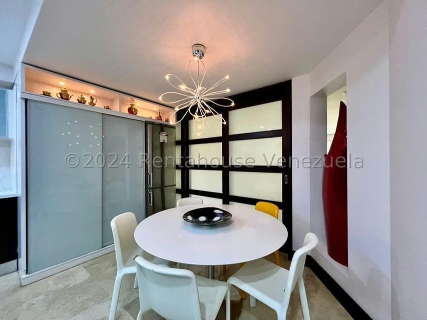 Apartamento (Multiples Niveles) en Venta en Solar del Hatillo, Distrito Metropolitano - 55