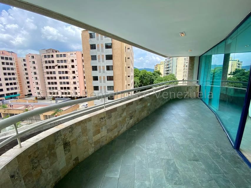 Apartamento (1 Nivel) en Venta en Valle Blanco, Carabobo - 13