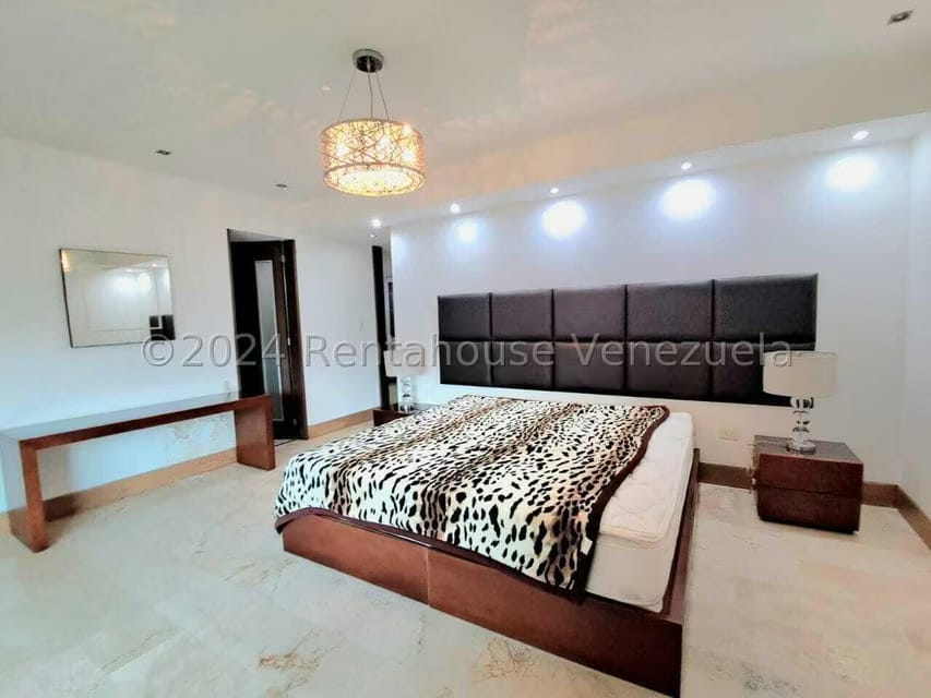Apartamento (1 Nivel) en Venta en Valle Blanco, Carabobo - 36