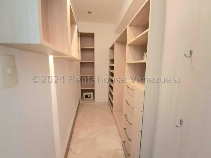 Apartamento (1 Nivel) en Venta en Valle Blanco, Carabobo - 38