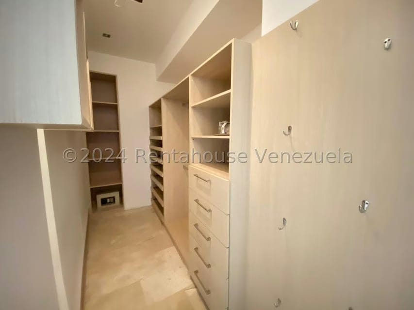 Apartamento (1 Nivel) en Venta en Valle Blanco, Carabobo - 39