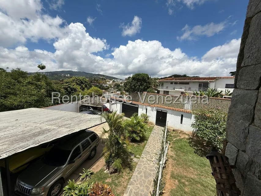 Casa (Multipes Niveles) en Venta en Cumbres de Curumo, Distrito Metropolitano - 12