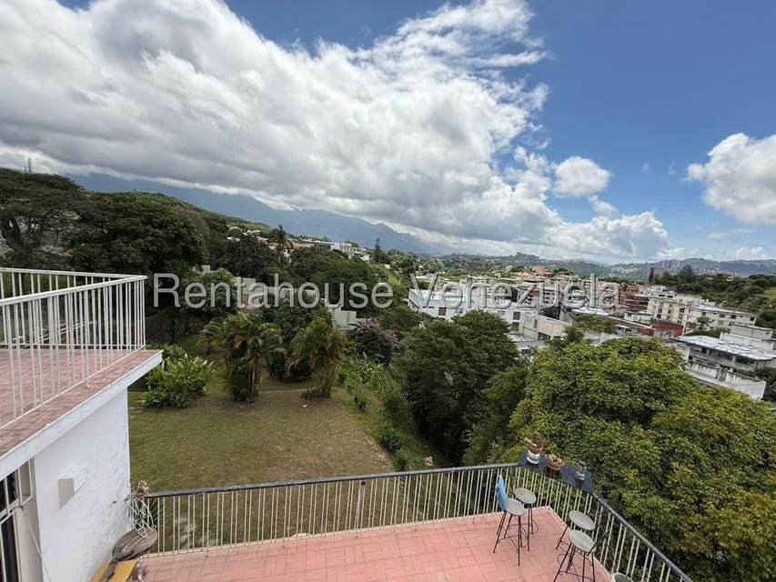Casa (Multipes Niveles) en Venta en Cumbres de Curumo, Distrito Metropolitano - 21