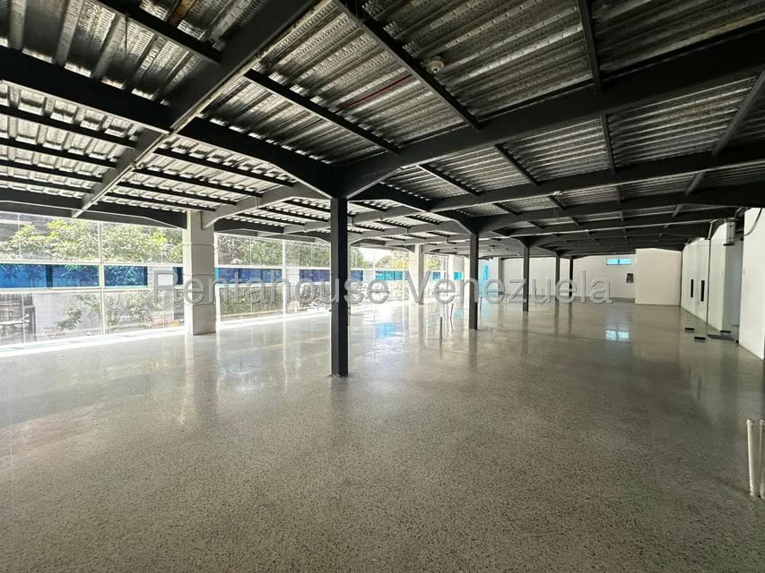 Comercial (Local Comercial) en Alquiler en Parroquia Concepcion, Lara - 22