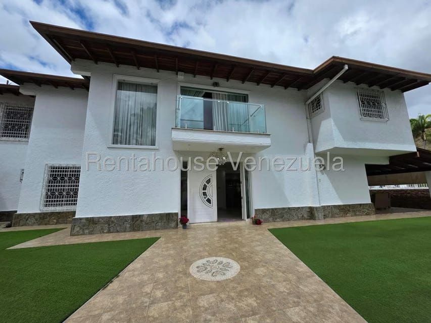 Casa (Duplex) en Venta en Macaracuay, Distrito Metropolitano