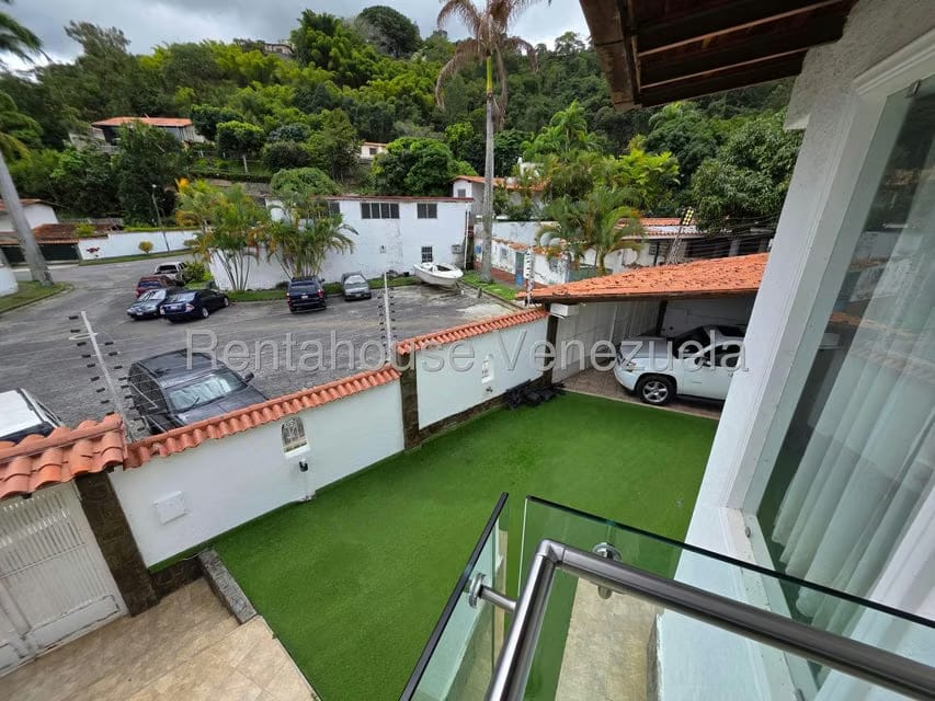 Casa (Duplex) en Venta en Macaracuay, Distrito Metropolitano - 32