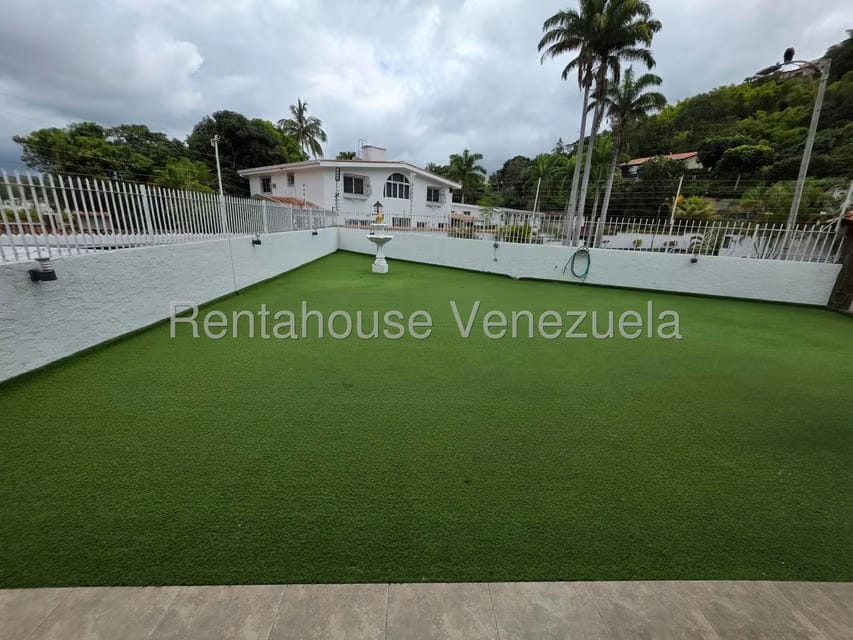 Casa (Duplex) en Venta en Macaracuay, Distrito Metropolitano - 35